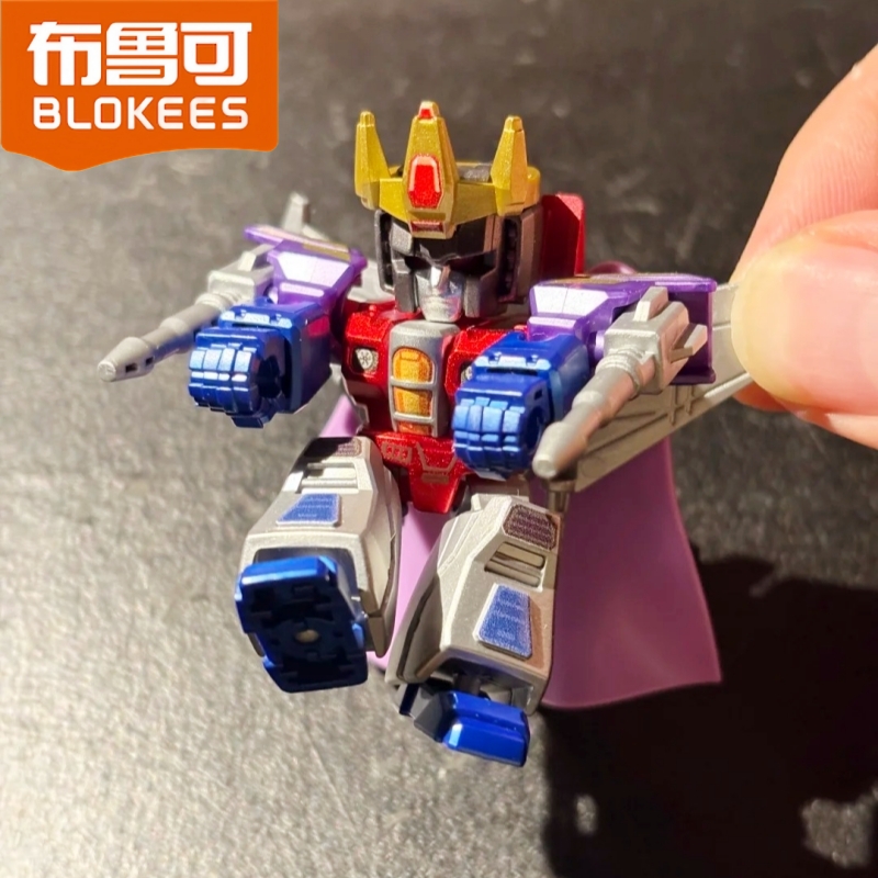 Model Kit Optimus - Blokees Transformers Defender Series Starry Edition
