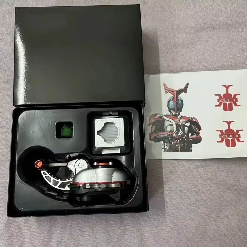 Kamen Rider Kabuto CSM 2.0 Dri - огляд і ціна Model Kit Kamen Rider