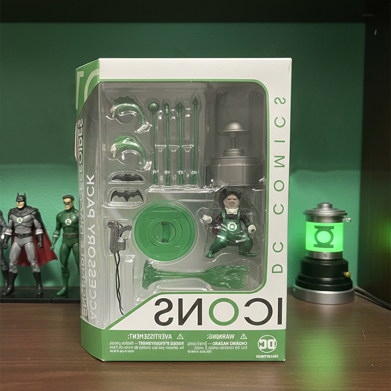 DC Comics Icons Green Lantern  - огляд і ціна Model Kit Hg