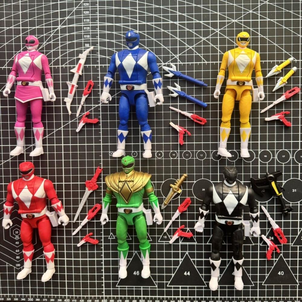 Hasbro Power Rangers Red Range - огляд і ціна Model Kit Power Rangers